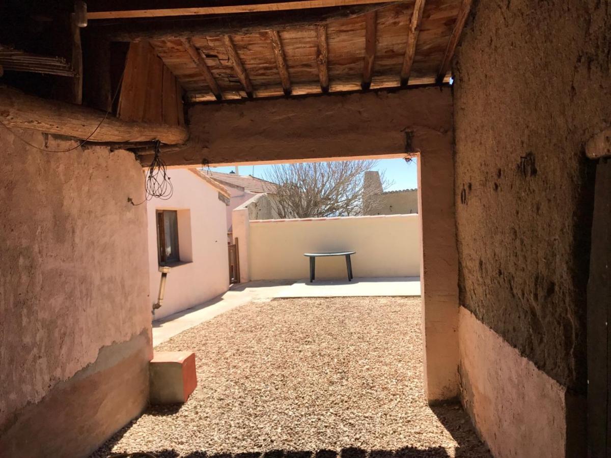 La Casa Del Abuelo Simon Pensionat Fuente el Sauz Exteriör bild